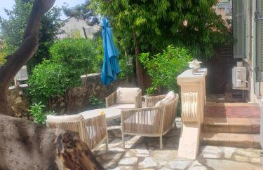 Un rez de jardin en plein centre - Foto 16