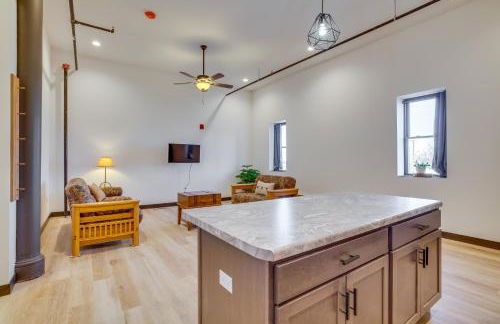 Cashton Studio Apartment Steps to Downtown! - Foto 16