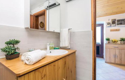 2 Bedroom Nice Home In Fuzine - Foto 31