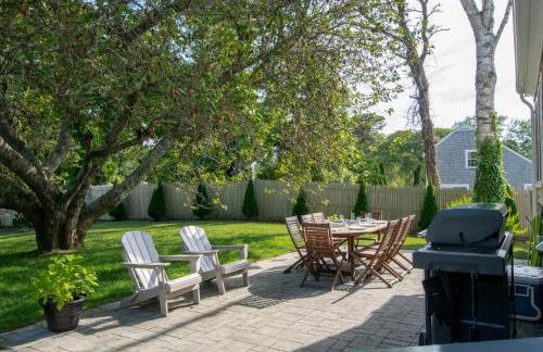 Pristine Multi-Family Home w Barn Game Room - Foto 2