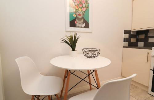 Memorial Building - Photo 35