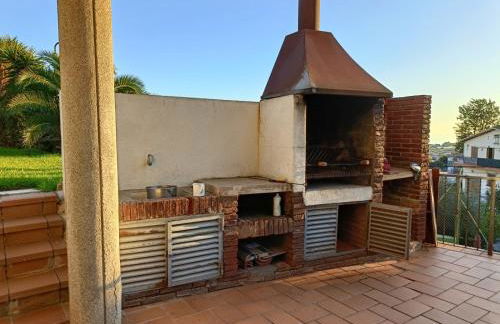 Casa de 2000 m2 Piscina Mar Barbacoa y Felicidad - Foto 11