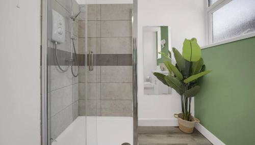 Stylish & Modern Apartment - Free Parking - WIFI - Foto 3, Other