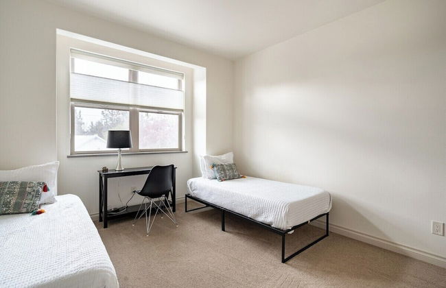 Rooftop Deck Walk to River Downtown Fire pit - Foto 16