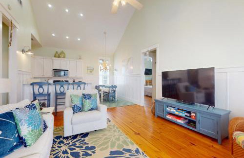 Retreat Steps to Beach Large Deck Family Fun - Foto 7