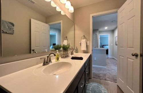 7876 Ellington Court Cheerful 4 Bedroom Home Brand New Construction - Foto 28