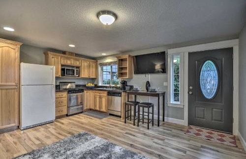 Chic Battle Ground Apartment about 18 Mi to Vancouver! - Foto 10