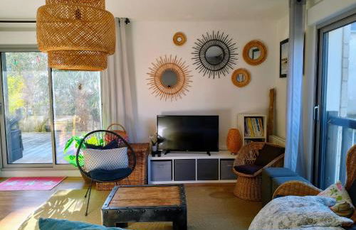 Grand appartement 3 pièces, terrasse au sud et mer à 80m - Photo 4