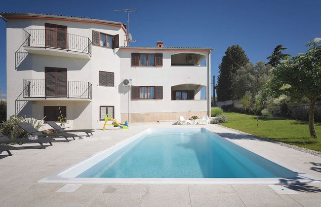 Nicely Decorated Apartment With Private Pool - Foto 1