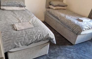 Luxury Corner Apartment by Cambridge Station with Free Allocated Underground Parking & Flexible Beds - Foto 21