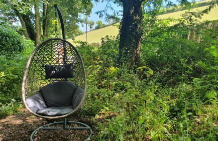 Luxury Coastal Shepherds Hut with hot tub, dining dome & a 5 Minute Walk to Pubs and Village - Foto 12