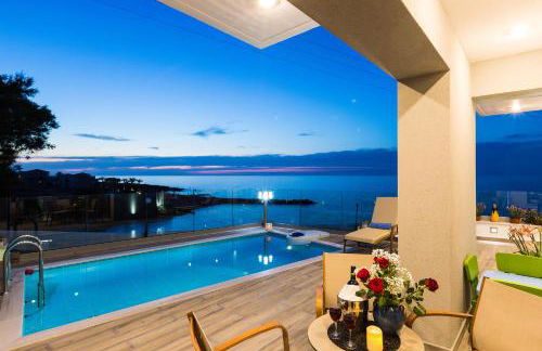 Contessa Del Mare - Premium Beachfront Villa by etouri - Photo 41