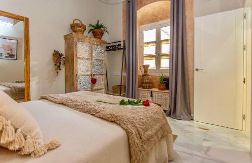 Wehostcostaluz Le Petit Palace Catedral con parking gratuito - Foto 45