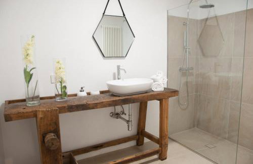 Ikuvium Home - Photo 17