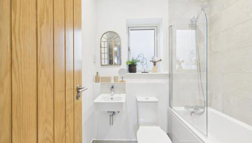 Beachside Retreat by Signature Stays - Modern Coastal Home - Foto 3