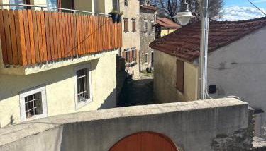 Ancient village - Photo 3