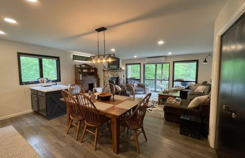 Mountain Condo with Modern Cabin Style - Foto 1