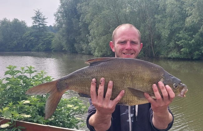 Cosy Chalet With Garden - Foto 20