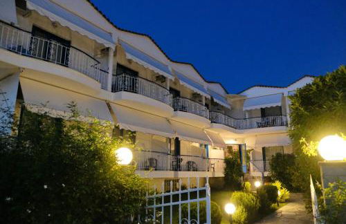 Leventis Apartments - Photo 30