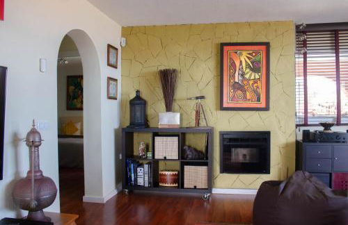 Villa con piscina climatizada y vistas al mar - Foto 8