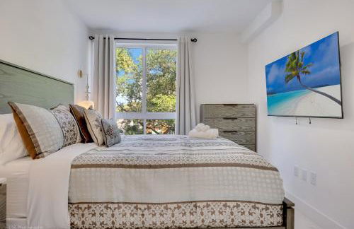 Lux 2BR City-View Retreat in Hollywood, 2nd Floor - Foto 60