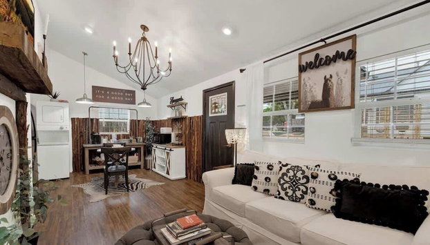 Poplar Place Soho With Hot Tub - 6 Blks to Main St - Foto 4, Zona de estar