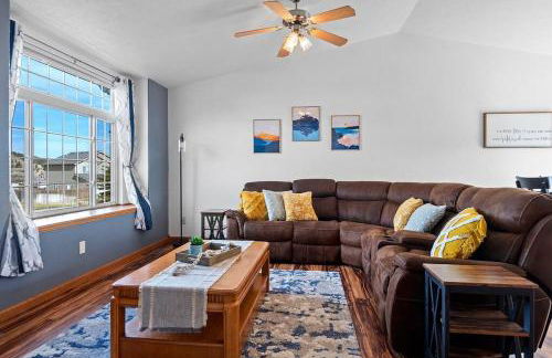 Stylish 5 BR- LG Fenced Backyard and Playground - Foto 1