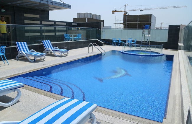 Tulip Al Barsha Hotel Apartment - Photo 14