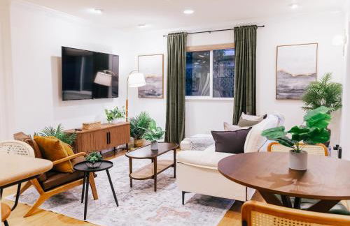 Serene Escape 2BD Private Patio & Firepit near Stanford - Foto 8