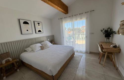 Villa Moana Lagune 4 chambres, 4 salles de bain, piscine privative chauffée à 30 degrés toute l année, balnéo, terrain de pétanque privé, ping-pong - Foto 14