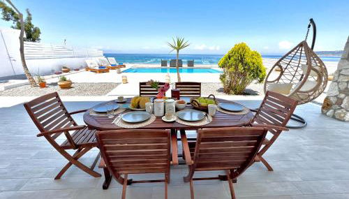 Vaso Beach Front Villa - Foto 4