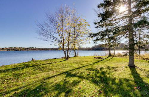 South Long Lake Home with Swim Area Pets Welcome! - Photo 27