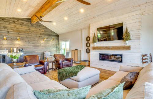 Hope Retreat with Furnished Deck Near Parks! - Foto 1