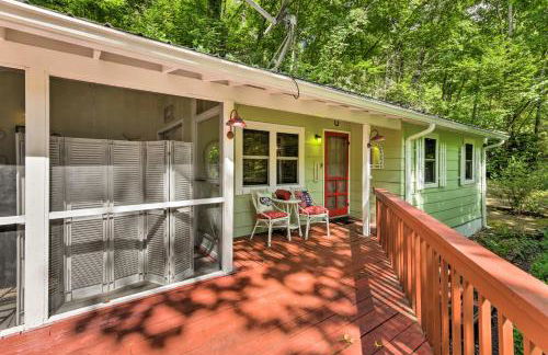 Smoky Mtn Cottage on Creek with Lanai and Forest Views - Foto 20