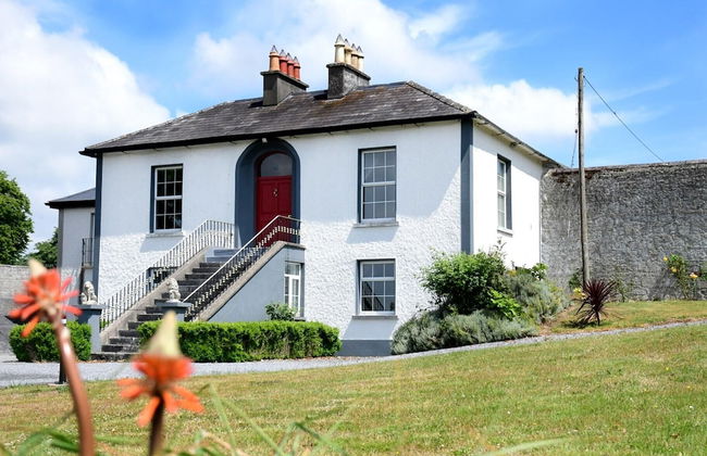 Nore View House - Photo 1