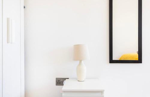 Modern 3 Bedroom Apartment with Ensuite - Foto 13