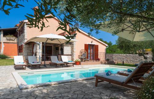 House Natalie, village Rakalj - Photo 6