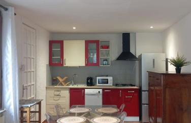 Charmante maison 2 chambres proche du centre jardin - Foto 6