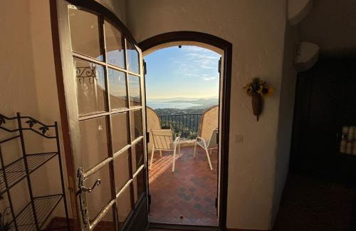 Charmante Villa mit Pool und Panorama-Meerblick in den Golf von Saint-Tropez - Villa Montmajour - Foto 11