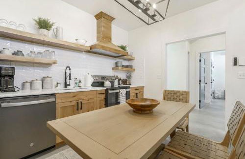 Alpine Den Private Flat Walk to South Main - Foto 10