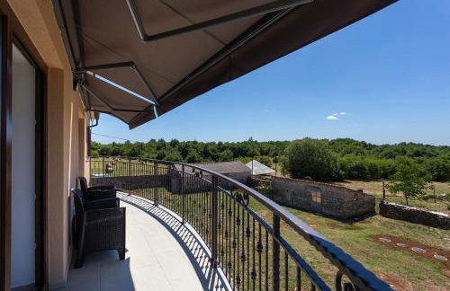 Luxurious new apartment with pool - Foto 50