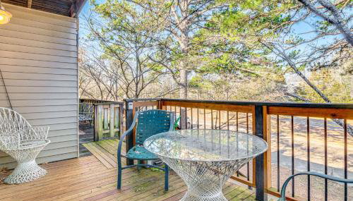 4 Mi to Greers Ferry Lake Condo with Deck and Balcony - Foto 2