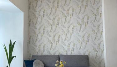 Castle View Apartments - Photo 2