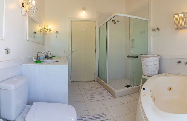 Harmoniosa Mansão com 7 Suítes Ferradura - Foto 27