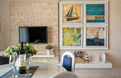 Aquarius Apartments - Beachside with Heated Pool - Foto 14