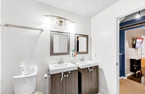 5 BR w/ Pool, close to Six flags, cowboy stadium, Globe Life field - Foto 39