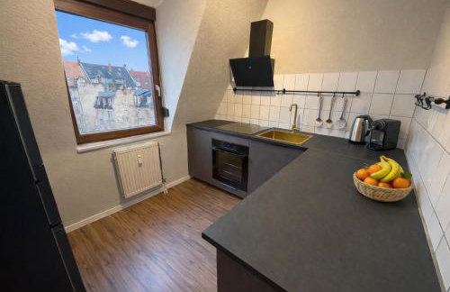 Großzügige Maisonette nahe Innenstadt Altbauflair - Photo 4