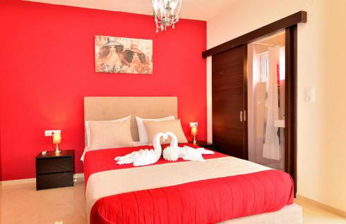 Luxury Suites in Stavromenos - Photo 10