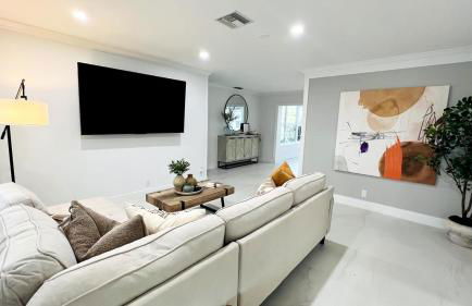 Remodeled Palm Haven Escape, Movie Room, Backyard - Foto 1
