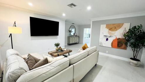 Remodeled Palm Haven Escape, Movie Room, Backyard - Foto 1